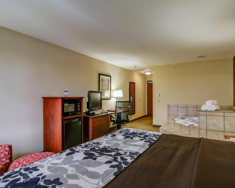 Mainstay Suites Madison - Monona Екстериор снимка