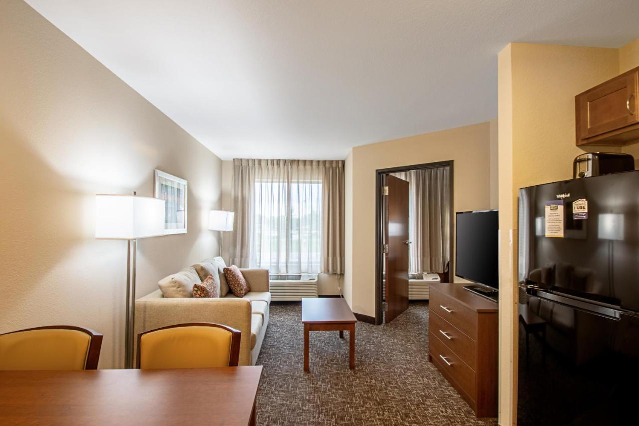 Mainstay Suites Madison - Monona Екстериор снимка